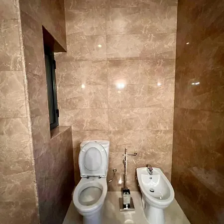 Aron Seaviews Apartment